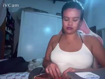 Parthenope4 Chaturbate stream image from April 12, 2025