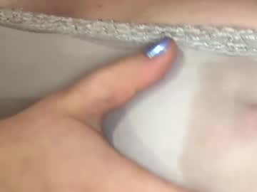 Thicc_Tits Chaturbate stream image from April 12, 2025