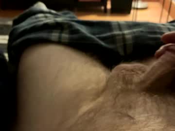 Chriswantsyou2017 Chaturbate stream image from April 12, 2025