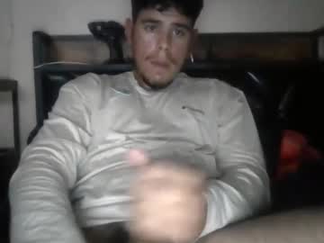 Fwb222222 Chaturbate stream image from April 12, 2025