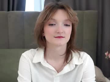 Breedavidge Chaturbate stream image from April 12, 2025