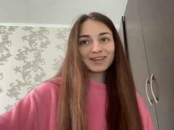 Honeyglowprincess Chaturbate stream image from April 12, 2025