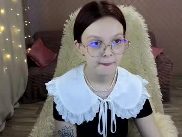 Marryme19 Chaturbate stream image from April 12, 2025