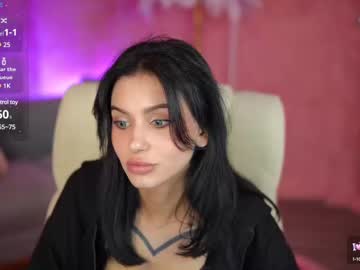 Violetasins_ Chaturbate stream image from April 12, 2025