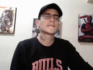 Sam_Wades Chaturbate stream image from April 12, 2025