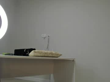 Pippup_Pym Chaturbate stream image from April 12, 2025
