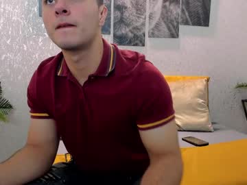 Simon_Teixeira Chaturbate stream image from April 12, 2025