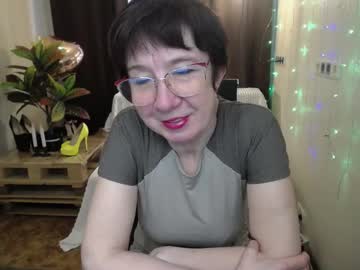 Ellapork Chaturbate stream image from April 12, 2025