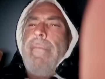 Ausinya Chaturbate stream image from April 12, 2025