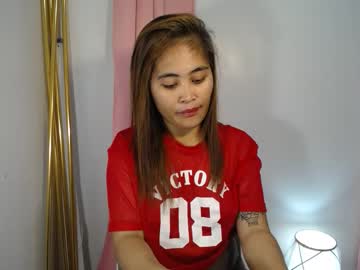 Single_Mama69x Chaturbate stream image from April 12, 2025
