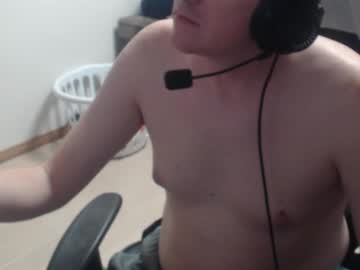 Sissyicy Chaturbate stream image from April 12, 2025
