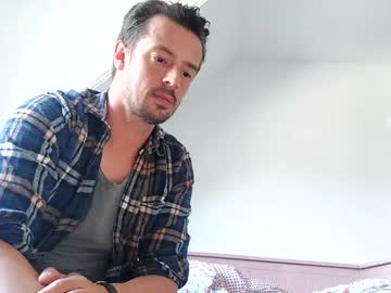 Cadniumm Chaturbate stream image from April 12, 2025