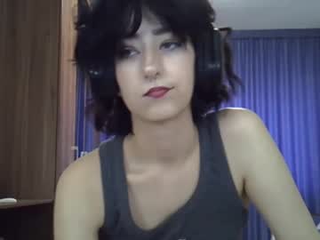 Edythgaulta Chaturbate stream image from April 12, 2025