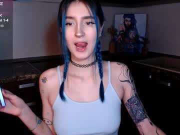 Mika_Reid Chaturbate stream image from April 12, 2025