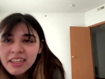 Shakableflame08 Chaturbate stream image from April 12, 2025