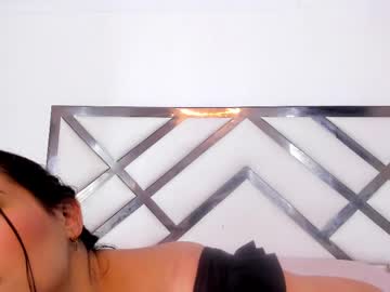 Valerosse1 Chaturbate stream image from April 12, 2025