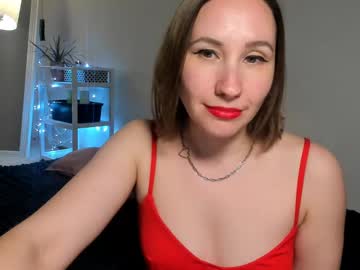 Christina_Rosse Chaturbate stream image from April 12, 2025