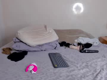 Melissa_1112 Chaturbate stream image from April 12, 2025