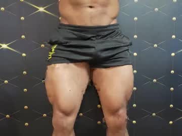 Moreno1muscular Chaturbate stream image from April 12, 2025