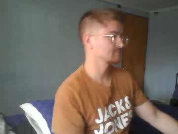 Goodfumes Chaturbate stream image from April 12, 2025
