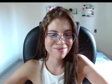 Veronicamiller22 Chaturbate stream image from April 12, 2025