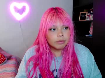 Elymoon Chaturbate stream image from April 12, 2025