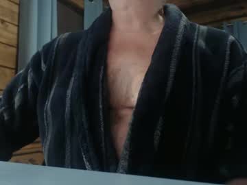 Neptune2002 Chaturbate stream image from April 12, 2025