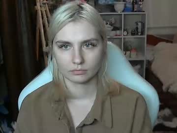 Joannarise Chaturbate stream image from April 12, 2025