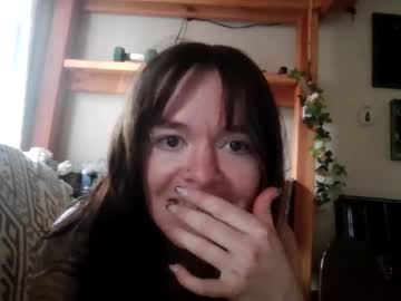 5luttybittygf Chaturbate stream image from April 12, 2025
