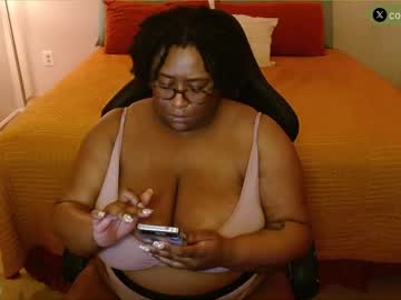 Cocoasundaze Chaturbate stream image from April 13, 2025
