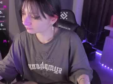 Ashnight Chaturbate stream image from April 13, 2025