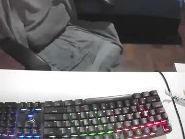 Leon3680 Chaturbate stream image from April 13, 2025
