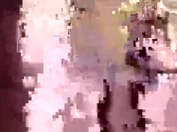 Manveldiaz01 Chaturbate stream image from April 13, 2025