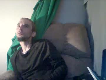 Chronikrb4210 Chaturbate stream image from April 13, 2025