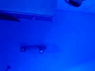 Blueminexx Chaturbate stream image from April 13, 2025