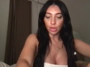 Hazelgambino Chaturbate stream image from April 13, 2025