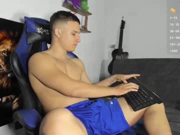 Andrew_Lover21 Chaturbate stream image from April 13, 2025