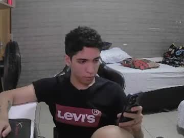 Eduardobranco Chaturbate stream image from April 13, 2025