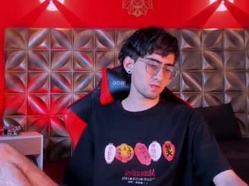 Owenrizzi Chaturbate stream image from April 13, 2025