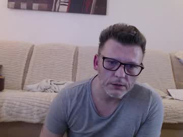 Mik4502 Chaturbate stream image from April 13, 2025