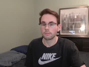 Phoenixwhitewood Chaturbate stream image from April 13, 2025