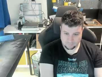 Thesir35 Chaturbate stream image from April 13, 2025