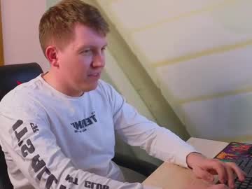 Milliyat Chaturbate stream image from April 13, 2025