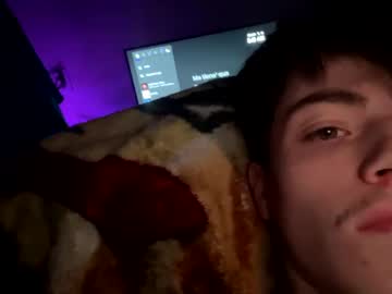 Gustavog79 Chaturbate stream image from April 13, 2025