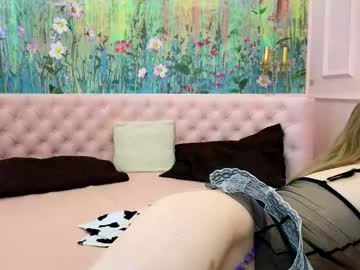 Jessi_Blonde Chaturbate stream image from April 13, 2025