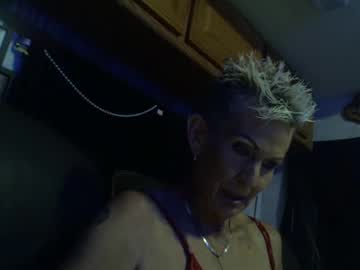 Selfsuzan Chaturbate stream image from April 13, 2025
