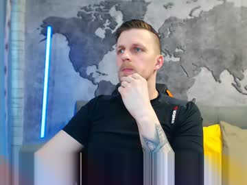 Vikingchrisss Chaturbate stream image from April 13, 2025