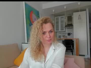 Milanna_X Chaturbate stream image from April 13, 2025