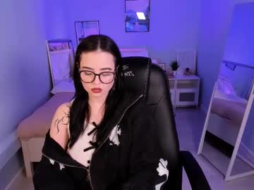Vilda_Schmidt Chaturbate stream image from April 13, 2025