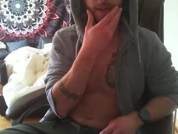 Cantmoveforward Chaturbate stream image from April 13, 2025